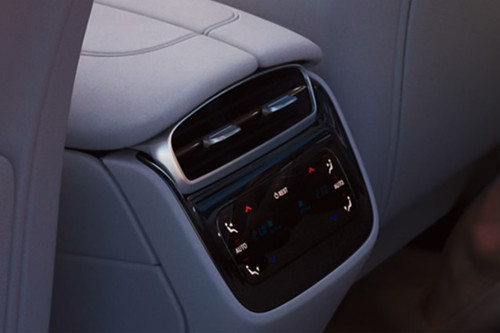 EQS SUV Rear AC Controls