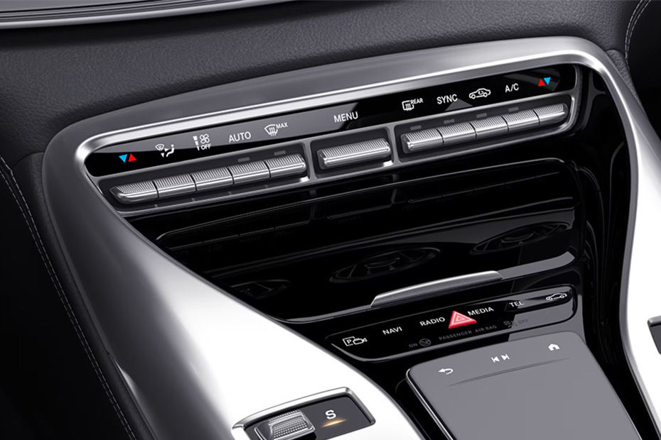 Front AC Controls of Mercedes-Benz AMG GT 4 DOOR