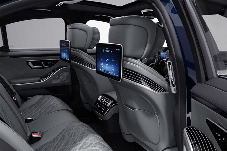 Rear Seat Entertainment of Mercedes-Benz S-Class Sedan
