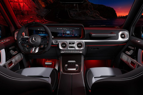 Dashboard View of Mercedes-Benz G-Class