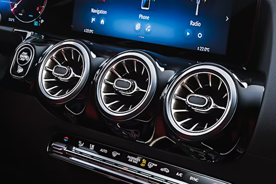 GLA-Class Front Ac Vents