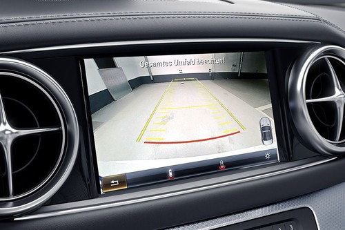 SL-Class Parking Assist