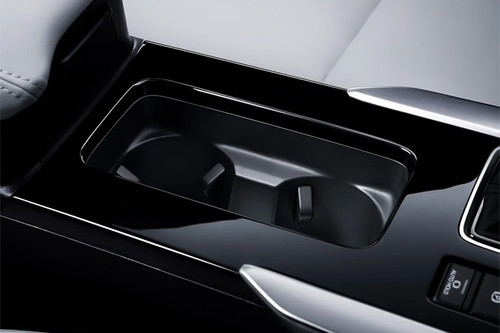 Eclipse Cross Cup Holders