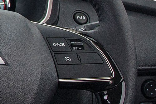 Mitsubishi Xpander (2022-2024) Multi Function Steering