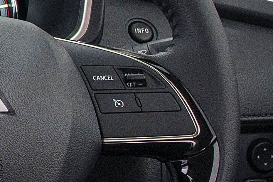 Mitsubishi Xpander (2022-2024) Multi Function Steering