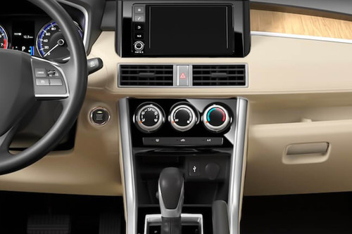 Front AC Controls of Mitsubishi Xpander