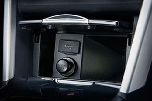 Power Accessories Outlet View of Mitsubishi Lancer EX