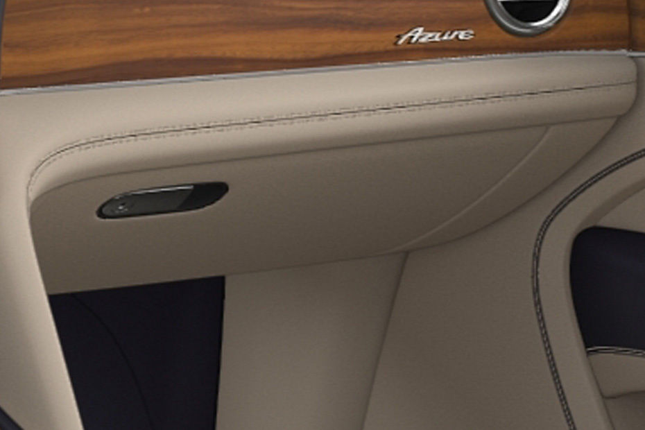 Bentley Bentayga Glove Box