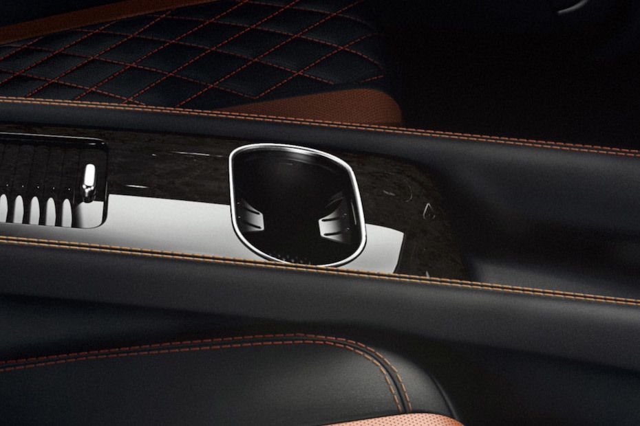 Flying Spur Cup Holders