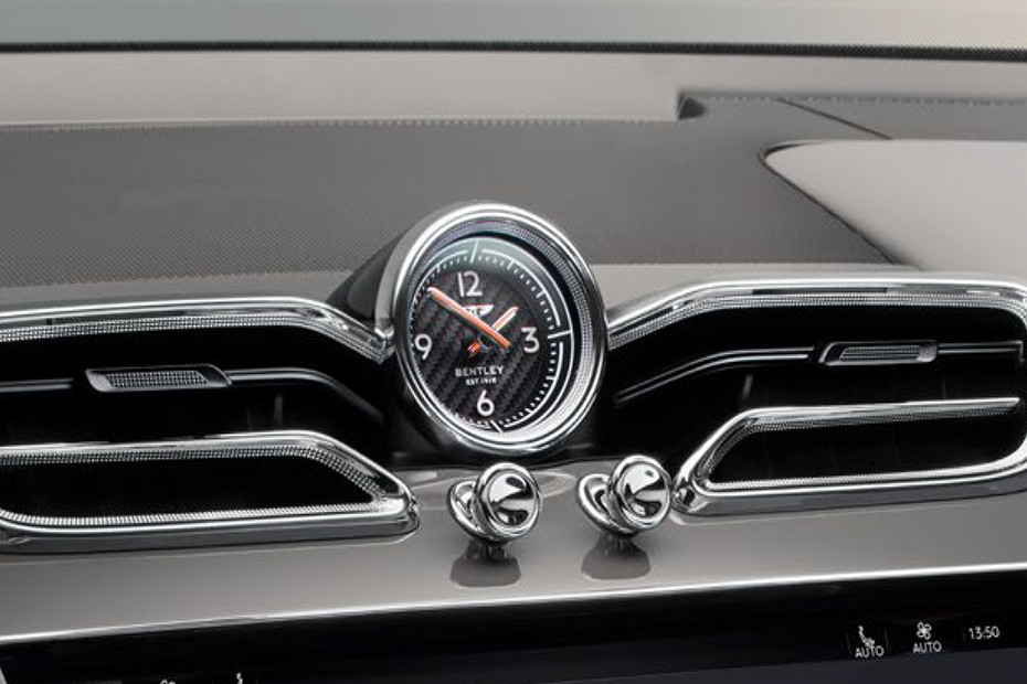 clock in Bentley Bentayga EWB