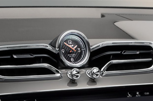 clock in Bentley Bentayga EWB