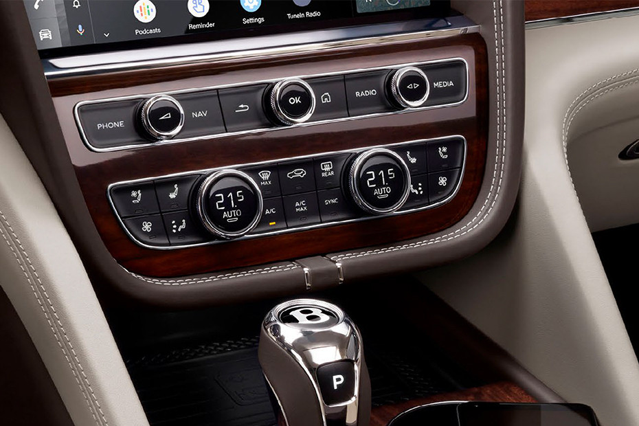 Front AC Controls of Bentley Bentayga EWB