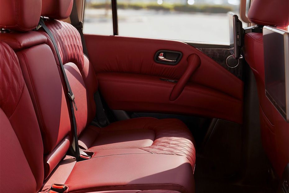 Nissan Patrol (2022-2024) Passengers View