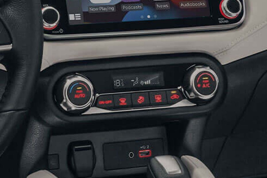 Front AC Controls of Nissan Sunny