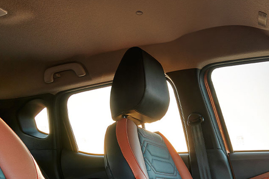 Magnite Front Seat Headrest