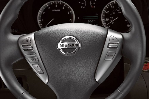 Nissan Sentra (2022-2023) Multi Function Steering