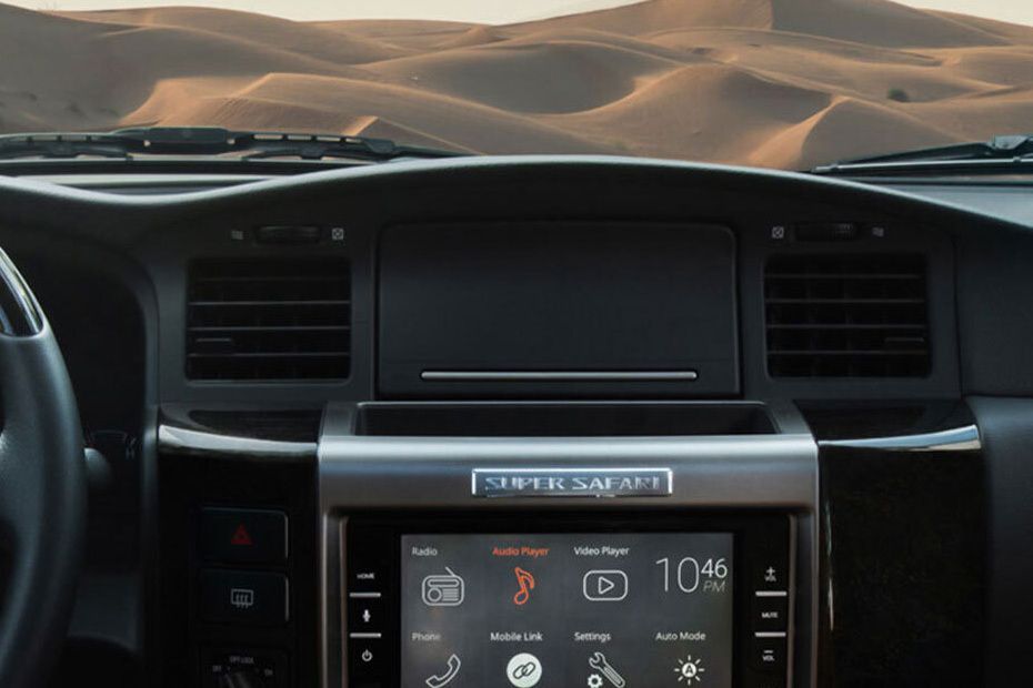 Front AC Controls of Nissan Patrol Safari