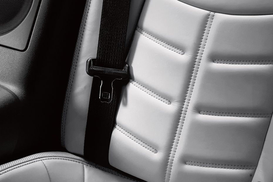 GT-R Seat Belt