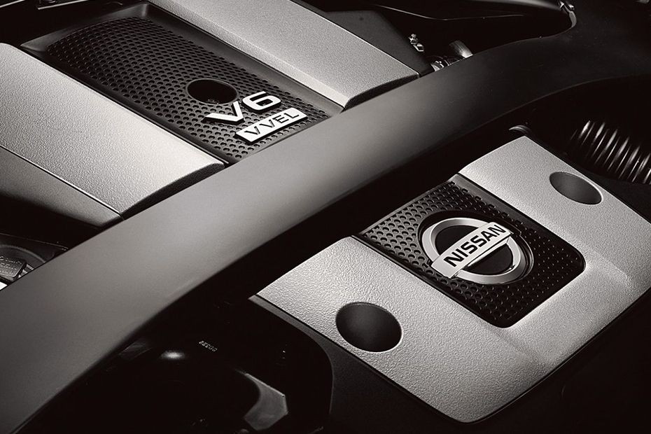 370Z Coupe Engine