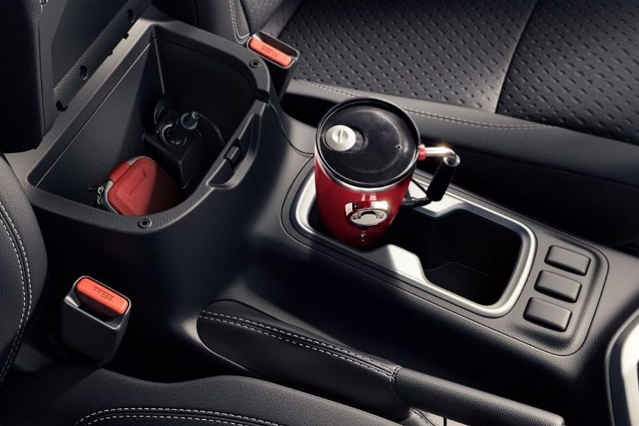 Navara Pickup Front Center Divider