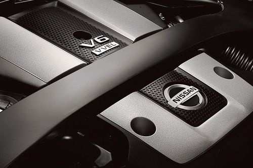 370Z Roadster Engine