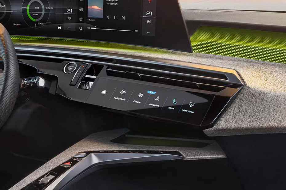 Front AC Controls of Peugeot 5008