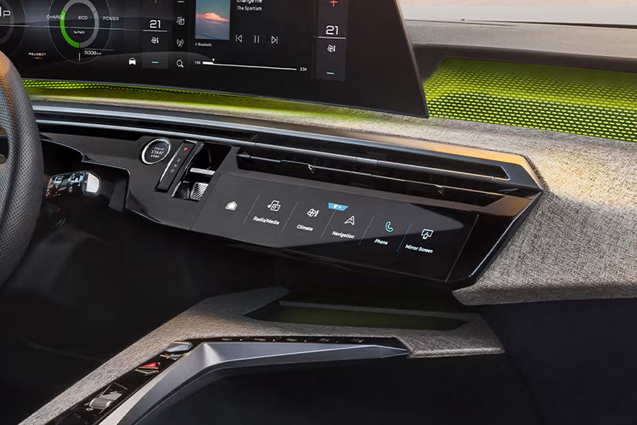 Front AC Controls of Peugeot 5008