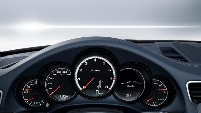 911 Turbo S TachoMeter
