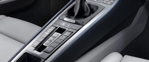 Center Controls of Porsche 911 Carrera Cabriolet