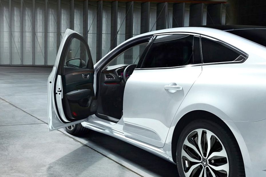Renault Talisman Inside Of Drivers Side Open Door
