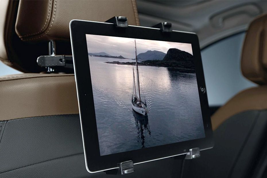 Rear Seat Entertainment of Renault Talisman