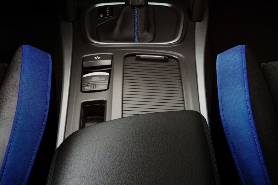 Center Controls of Renault Megane GT