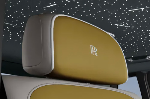 Cullinan Front Seat Headrest