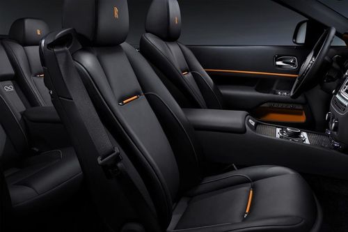 Dawn Passenger Seat
