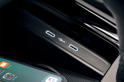 Power Accessories Outlet View of Skoda Scala