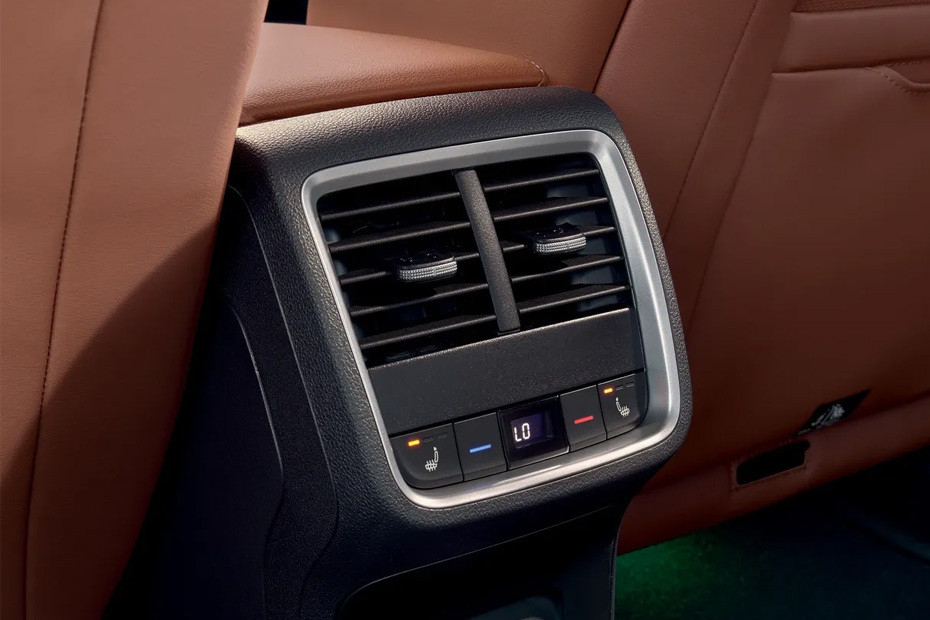 Octavia Rear AC Controls