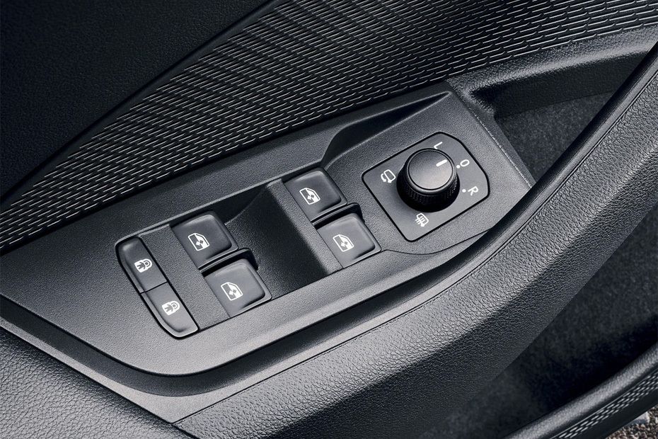 Skoda Octavia (2022-2024) Drivers Side In Side Door Controls