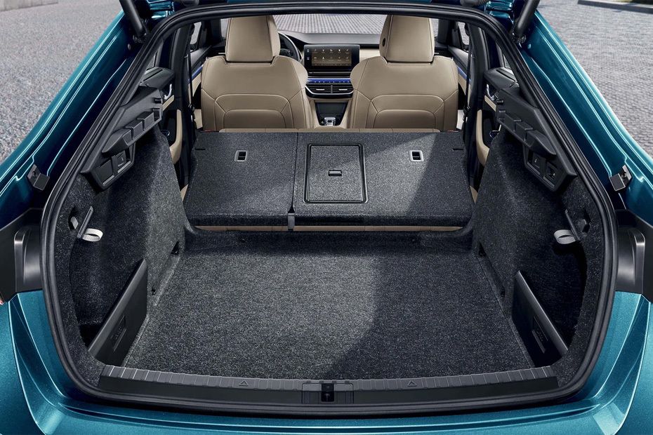 Folding Seats of Skoda Octavia (2022-2024)