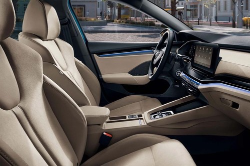 Octavia (2022-2024) Front Seats