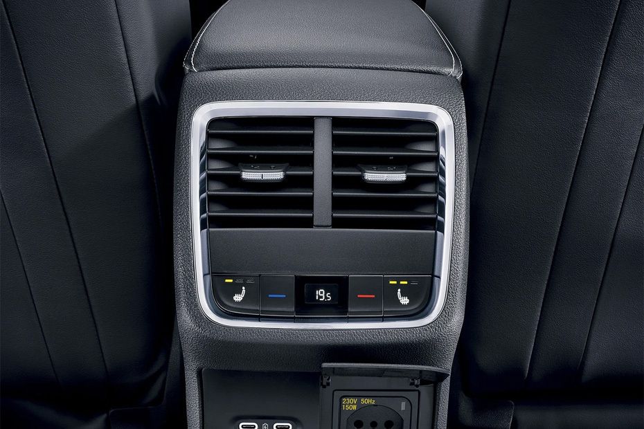 Octavia (2022-2024) Rear AC Controls