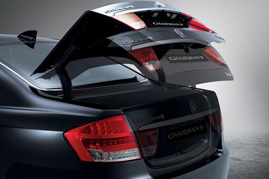 Chairman W Trunk Open