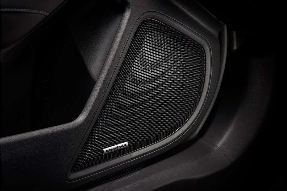 Speakers View of Subaru Outback