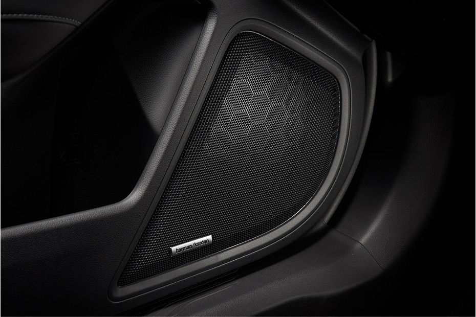 Speakers View of Subaru Outback