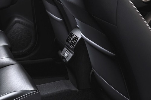 Legacy Rear AC Controls