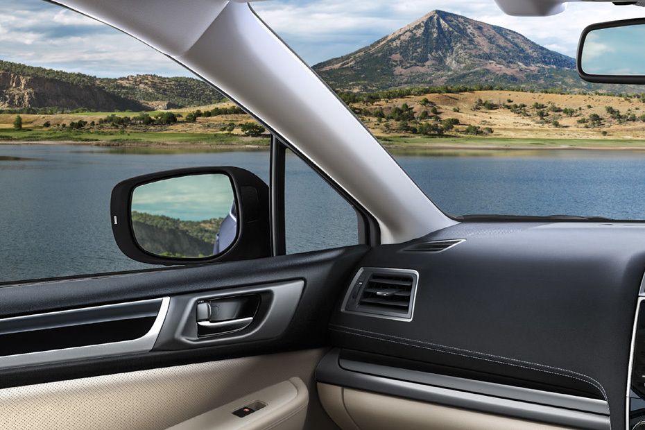 Subaru Outback (2012-2021) Passengers View