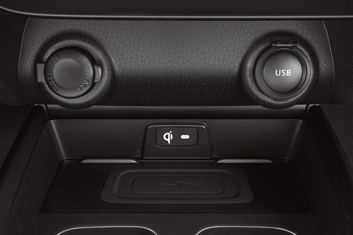 Power Accessories Outlet View of Suzuki Fronx