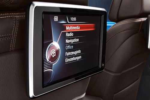 Rear Seat Entertainment of BMW Active Hybrid 5