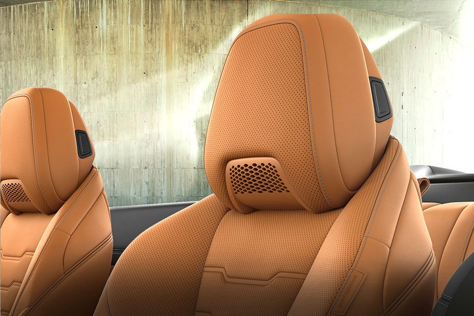8 Series Convertible Front Seat Headrest