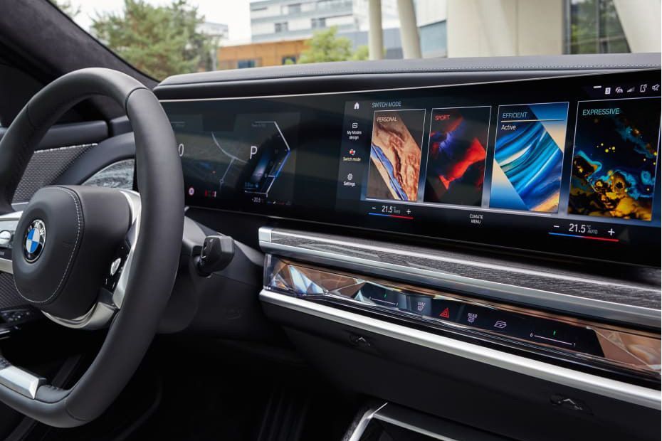i7 Center Console