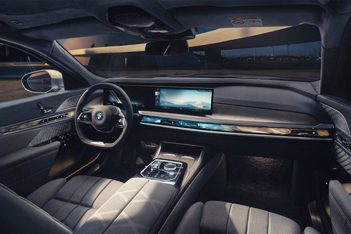 Dashboard View of i7